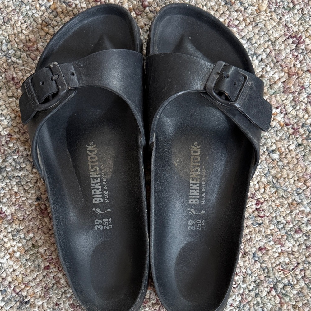Birkenstock Classic Black Buckle Sandals
